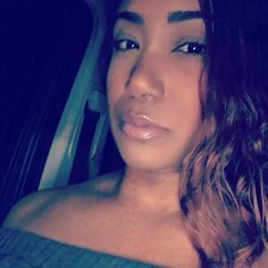 Meet your Posher, Melani